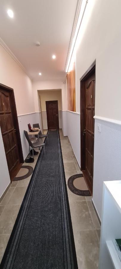 סגד Rozsa Apartmanhaz מראה חיצוני תמונה