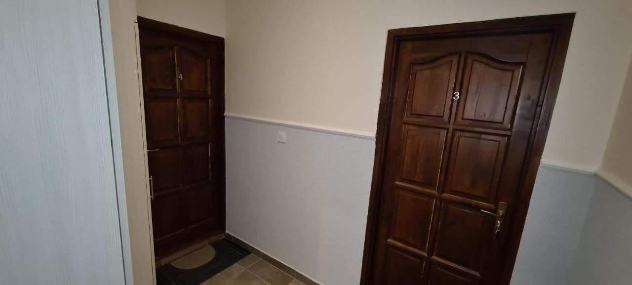 סגד Rozsa Apartmanhaz מראה חיצוני תמונה