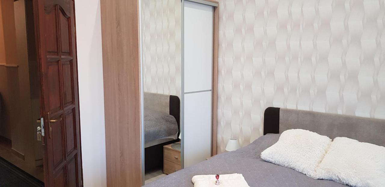 סגד Rozsa Apartmanhaz מראה חיצוני תמונה