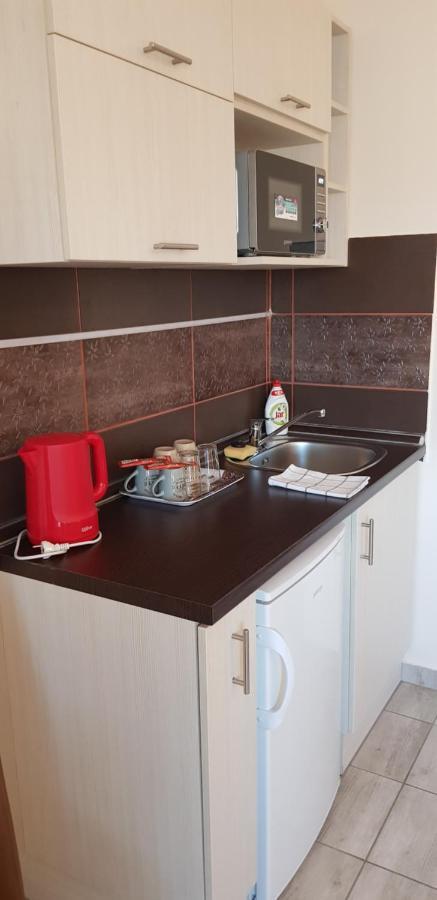 סגד Rozsa Apartmanhaz מראה חיצוני תמונה
