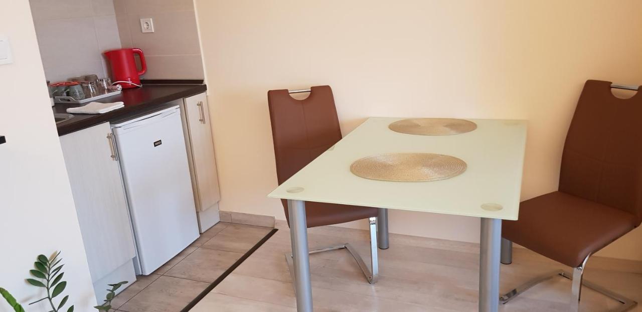 סגד Rozsa Apartmanhaz מראה חיצוני תמונה