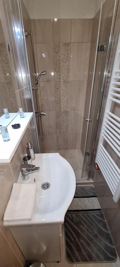 סגד Rozsa Apartmanhaz מראה חיצוני תמונה