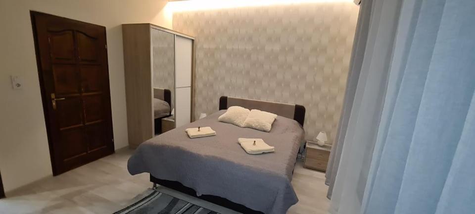 סגד Rozsa Apartmanhaz מראה חיצוני תמונה