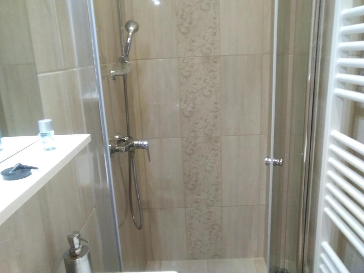 סגד Rozsa Apartmanhaz מראה חיצוני תמונה